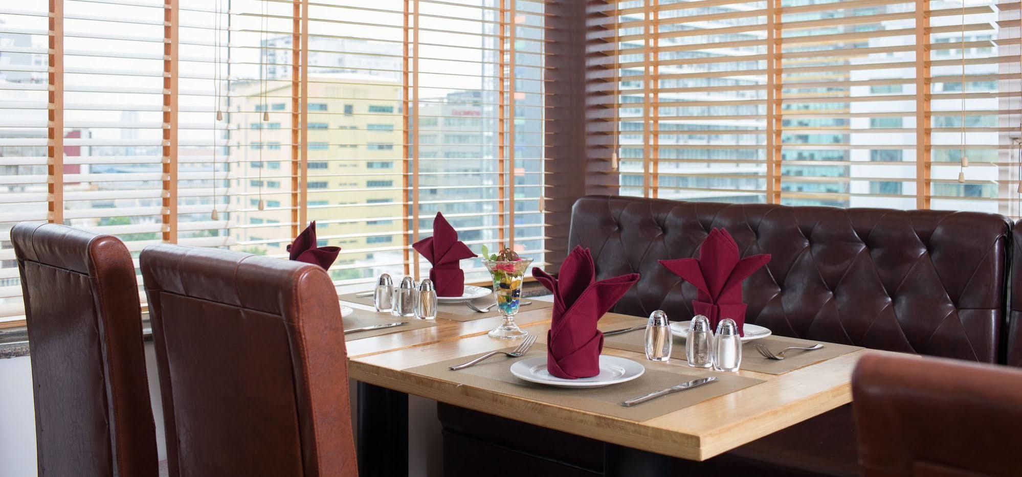 Brandi Hanoi Hotel Extérieur photo